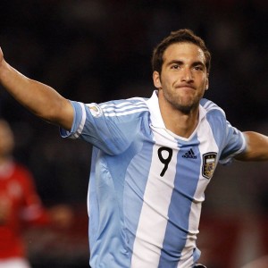 爱游戏登录入口-新闻：莱比锡惊险过关，晋级欧冠半决赛！，欧冠半决赛莱比锡对巴黎圣日耳曼