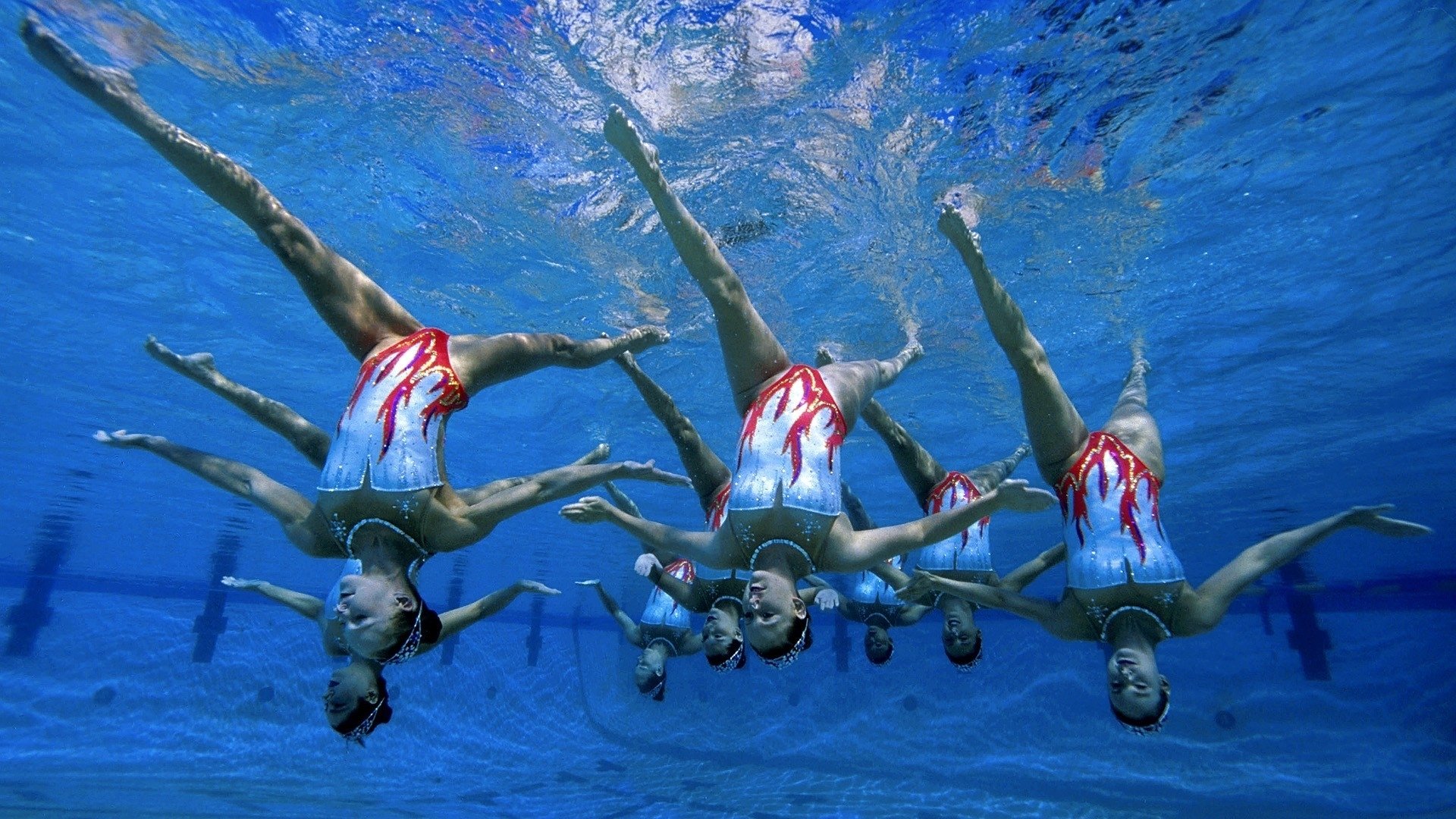 电竞主播商业变现模式创新及多渠道运营策略分析，电竞主播如何赚钱