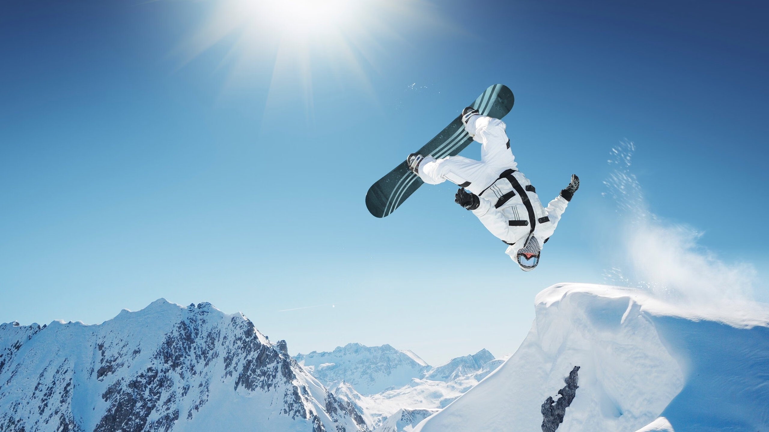 绝地求生 战术创新引发关注，绝地求生战术交流话语